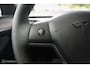 Tesla Model Y RWD 58 kWh | Autopilot 3.0 Ryzen | Stoel en stuurwielverw. | 1e eigenaar | Premium interieur | Pearl White | Spoiler | LFP batterij | SOH 93%