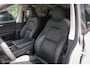 Tesla Model Y RWD 58 kWh | Autopilot 3.0 Ryzen | Stoel en stuurwielverw. | 1e eigenaar | Premium interieur | Pearl White | Spoiler | LFP batterij | SOH 93%
