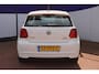 Volkswagen Polo 1.0 BlueMotion Edition+apple-carPlay+camera+cruise+alles seassens-banden = SUPER !!