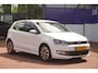 Volkswagen Polo 1.0 BlueMotion Edition+apple-carPlay+camera+cruise+alles seassens-banden = SUPER !!