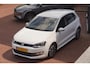 Volkswagen Polo 1.0 BlueMotion Edition+apple-carPlay+camera+cruise+alles seassens-banden = SUPER !!