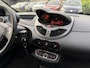 Renault Twingo 1.2-16V Dynamique Automaat | Airco | Cruise Control | LMV | Elekt. Ramen | Privacy Glass | Nieuwe APK!