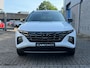 Hyundai Tucson 1.6 T-GDI PHEV 265 Pk Comfort 4WD | Bicolor | Navigatie | Camera | Clima | Cruise | Keyless | 19".