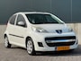 Peugeot 107 1.0-12V Millesim 200