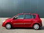 Renault Scenic 1.6-16V Business Line