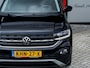 Volkswagen T-Cross 1.0 TSI Style | Virtual Cockpit | Camera | LED Koplampen | Navigatie | Apple Carplay | Android Auto | Adaptieve Cruise Control | Dode Hoek Detectie | Lichtmetalen Velgen |