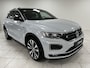 Volkswagen T-Roc 1.5 TSI Sport Business R | TREKHAAK | NAVIGATIE | CAMERA