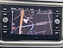 Volkswagen T-Roc 1.0 TSI Style Business TREKHAAK | NAVIGATIE | PARKEERSENSOREN VOOR-EN ACHTER