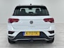 Volkswagen T-Roc 1.0 TSI Style Business TREKHAAK | NAVIGATIE | PARKEERSENSOREN VOOR-EN ACHTER