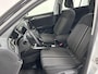 Volkswagen T-Roc 1.0 TSI Style Business TREKHAAK | NAVIGATIE | PARKEERSENSOREN VOOR-EN ACHTER