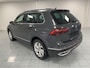 Volkswagen Tiguan 1.4 TSI eHybrid Business+ SOH 96,8% | PANORAMADAK | NAVIGATIE | ACHTERUITRIJCAMERA