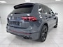 Volkswagen Tiguan 1.4 TSI eHybrid R-Line Business+ WEGKLAPBARE TREKHAAK | NAVIGATIE | ACHTERUITRIJCAMERA | PARKEERSENSOREN