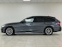 BMW 3-Serie Touring 330e High Executive PLUG-IN | NAVIGATIE | PARKEERSENSOREN VOOR-EN ACHTER | ELEKTRISCHE ACHTERKLEP