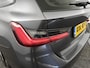 BMW 3-Serie Touring 330e High Executive PLUG-IN | NAVIGATIE | PARKEERSENSOREN VOOR-EN ACHTER | ELEKTRISCHE ACHTERKLEP