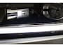 Volkswagen T-Roc 1.5 TSI R-Line Edition | IQ LIGHT | STUURVERWARMING | DRAADLOZE LADER | CAMERA | 18"