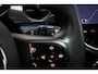 MINI Cooper 5-Deurs 1.5 Classic | COMFORT / CONNECTED NAVIGATION- PACK | PANORAMADAK | DAB | APPLE | 17"
