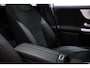 Mercedes-Benz GLA 180 AMG Line | PANORAMADAK | HALF LEDER | STOELVERWARMING | APPLE