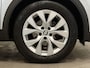 Renault Captur 1.0 TCe 90 Intens | Navigatie | Climate Control | Cruise Control | Lichtmetalen velgen 17" | Parkeersensoren voor, achter en achteruitrijcamera