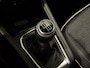 Renault Captur 1.0 TCe 90 Intens | Navigatie | Climate Control | Cruise Control | Lichtmetalen velgen 17" | Parkeersensoren voor, achter en achteruitrijcamera
