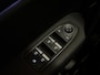 Renault Captur 1.0 TCe 90 Intens | Navigatie | Climate Control | Cruise Control | Lichtmetalen velgen 17" | Parkeersensoren voor, achter en achteruitrijcamera