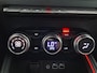 Renault Clio 1.0 TCe 90 Techno | Navigatie 9,3" | Climate Control | Cruise Control | Draadloze telefoonlader | Lichtmetalen velgen 17" | Parkeersensoren achter en achteruitrijcamera