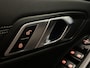 BMW 3-Serie 320e Business Edition Plus | M Sport | LED | Parkeersensoren voor, achter en achteruitrijcamera | Apple Carplay/Android Auto