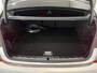 BMW 3-Serie 320e Business Edition Plus | M Sport | LED | Parkeersensoren voor, achter en achteruitrijcamera | Apple Carplay/Android Auto