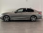 BMW 3-Serie 320e Business Edition Plus | M Sport | LED | Parkeersensoren voor, achter en achteruitrijcamera | Apple Carplay/Android Auto