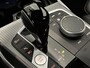 BMW 3-Serie 320e Business Edition Plus | M Sport | LED | Parkeersensoren voor, achter en achteruitrijcamera | Apple Carplay/Android Auto