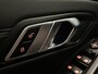 BMW 3-Serie 320e Business Edition Plus | M Sport | LED | Parkeersensoren voor, achter en achteruitrijcamera | Apple Carplay/Android Auto