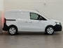 Renault Kangoo E-Tech L1 Advance 44 kWh | Navigatie | Dodehoek Detectie | Parkeersensoren voor, achter en achteruitrijcamera | Van: € 33.215,- nu rijklaar voor: € 28.749,-