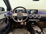 Mercedes-Benz A-klasse 180 Business Solution AMG | Keyless | Matrix LED | Panoramadak