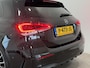 Mercedes-Benz A-klasse 200 Business Solution AMG | Matrix LED | Panoramadak | Lichtmetalen velgen 19" | Apple Carplay/Android Auto
