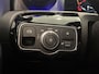 Mercedes-Benz A-klasse 200 Business Solution AMG | Matrix LED | Panoramadak | Lichtmetalen velgen 19" | Apple Carplay/Android Auto
