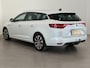 Renault Megane Estate 1.3 TCe 140 EDC Techno | Trekhaak 1.700 KG | All season banden | Dodehoek Detectie
