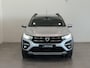 Dacia Sandero Stepway 1.0 TCe 90 CVT Comfort | Navigatie | Climate Control | Stoelverwarming | Dodehoek Detectie | Apple Carplay/Android Auto | Parkeersensoren voor, achter en achteruitrijcamera