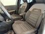 Dacia Sandero Stepway 1.0 TCe 90 CVT Comfort | Navigatie | Climate Control | Stoelverwarming | Dodehoek Detectie | Apple Carplay/Android Auto | Parkeersensoren voor, achter en achteruitrijcamera
