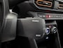Dacia Sandero Stepway 1.0 TCe 90 CVT Comfort | Navigatie | Climate Control | Stoelverwarming | Dodehoek Detectie | Apple Carplay/Android Auto | Parkeersensoren voor, achter en achteruitrijcamera
