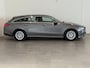 Mercedes-Benz CLA Shooting Brake 180 Business Solution | Trekhaak | All season banden | Apple Carplay/Android Auto