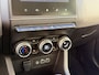 Renault Clio 1.6 E-Tech Full Hybrid 145 evolution | Demo | Navigatie | Achteruitrijcamera | DAB | LED | Airco | Cruise Control | All Season banden |