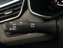 Renault Clio 1.0 TCe 90 Techno | Navigatie 9,3" | Climate Control | Cruise Control | Draadloze telefoonlader | Lichtmetalen velgen 17" | Parkeersensoren achter en achteruitrijcamera