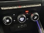 Renault Clio 1.6 E-Tech Full Hybrid 145 Techno | Navigatie 9,3" | Draadloze telefoonlader | Lichtmetalen velgen 17" | Parkeersensoren achter en achteruitrijcamera | Climate Control | Cruise Control | Apple Carplay/Android Auto