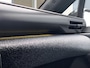 Renault Clio 1.8 Hybrid 160 techno | Pack Premiere t.w.v. €1.400,- | Stoelverwarming | Dodehoekdetectie | 3D Around view camera