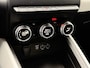 Renault Clio 1.3 TCe Intens | Trekhaak | Navigatie | Achteruitrijcamera | Climate Control | Key-less | DAB | Lichtmetaal | Parkeersensoren |