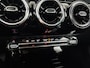 Mercedes-Benz CLA 180 Business Line | Stoelverwarming | Achteruitrijcamera | Parkeersensoren rondom | All-Season banden |