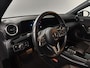 Mercedes-Benz CLA 180 Business Line | Stoelverwarming | Achteruitrijcamera | Parkeersensoren rondom | All-Season banden |