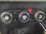 Renault Clio 1.0 TCe Intens | TREKHAAK | DEALER ONDERHOUDEN | GROOT SCHERM| DODEHOEK DETECTIE | COMPLETE AUTO! |
