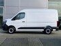 Renault Master T35 2.0 dCi 130 L2H2 Advance DEMO | NAVIGATIE | ACHTERUITRIJCAMERA | TREKHAAK | BETIMMERING | CLIMA | ALL SEASON BANDEN