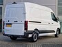 Renault Master T35 2.0 dCi 130 L2H2 Advance DEMO | NAVIGATIE | ACHTERUITRIJCAMERA | TREKHAAK | BETIMMERING | CLIMA | ALL SEASON BANDEN