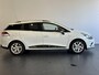 Renault Clio Estate 0.9 TCe Limited ALL-SEASON BANDEN | PARKEERSENSOREN ACHTER | AIRCO | NAVIGATIE |